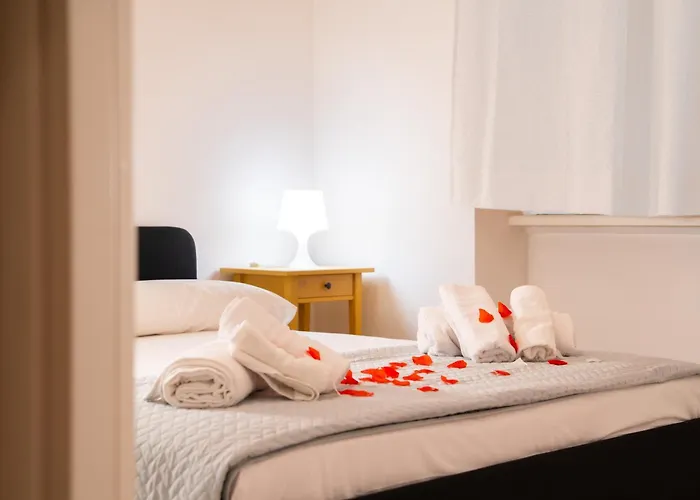 Aurea Vaticano Рим